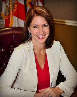Lara Edwards, Mayor